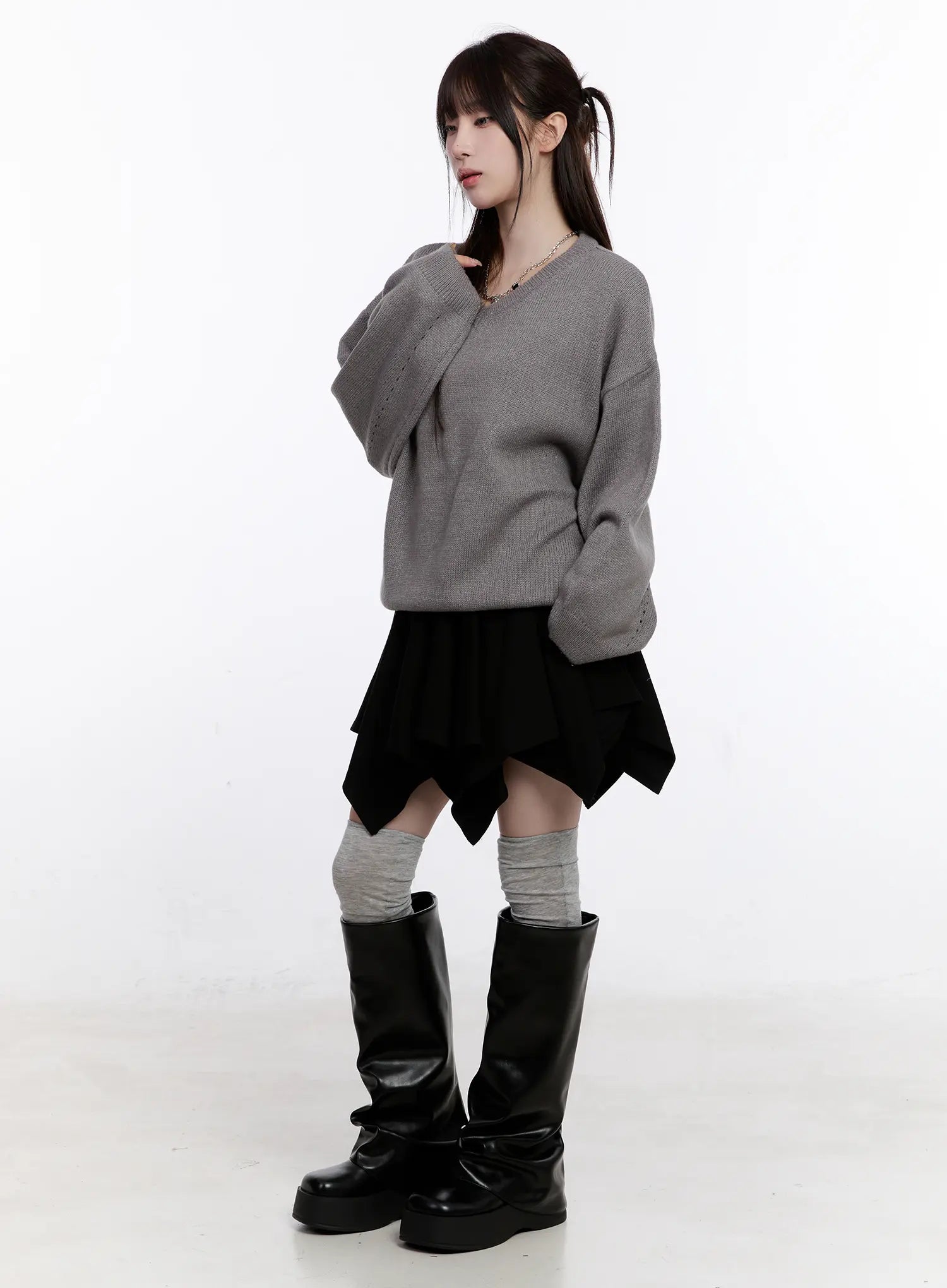 casual-loose-fit-long-sleeve-sweater-co501