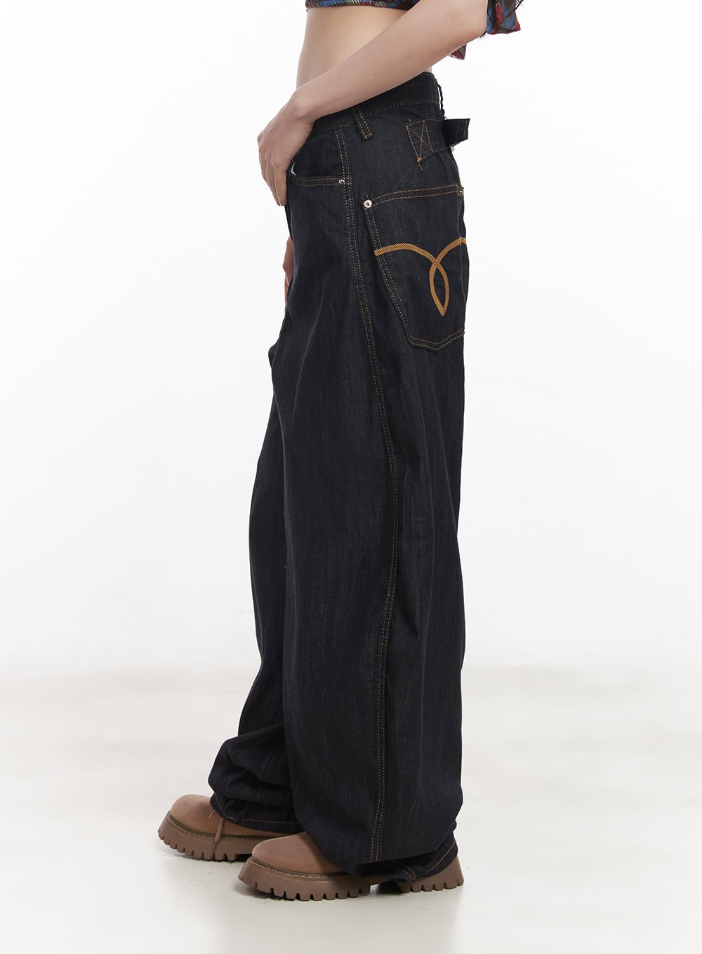 jessie-stitched-wide-leg-jeans-cy520