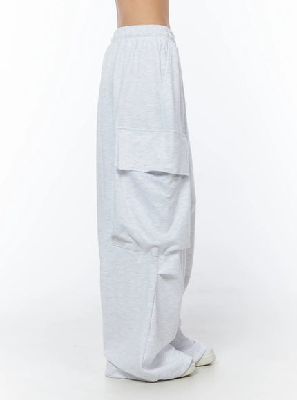 wide-leg-cargo-sweatpants-cy527