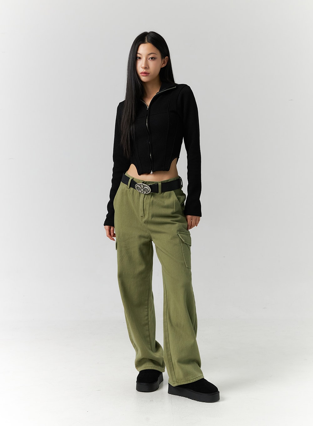 slim-fit-zip-up-knit-top-id306