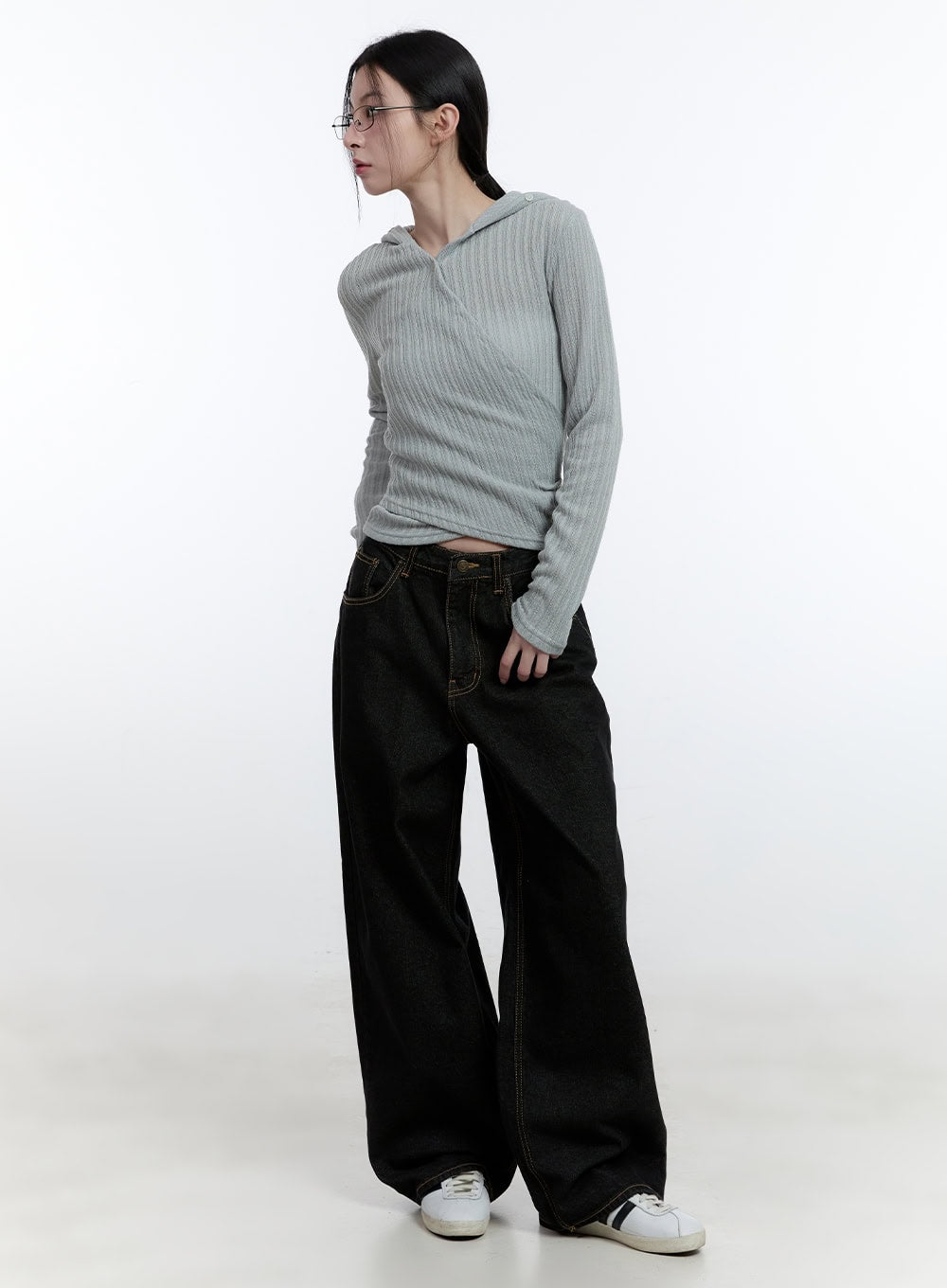 wrap-buttoned-slim-fit-hoodie-cj520