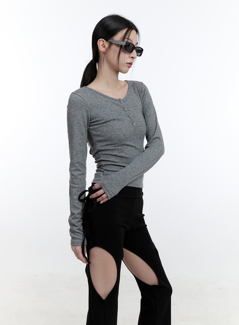 back-cut-out-slim-fit-long-sleeve-top-cj521