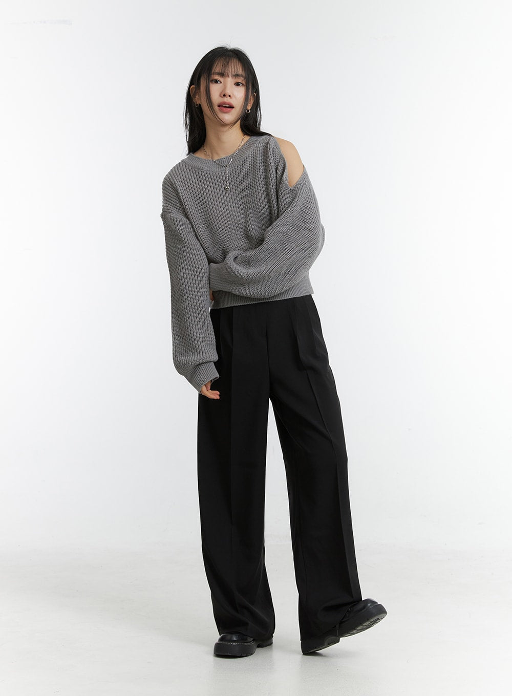 unbalanced-opening-shoulder-knit-sweater-od308