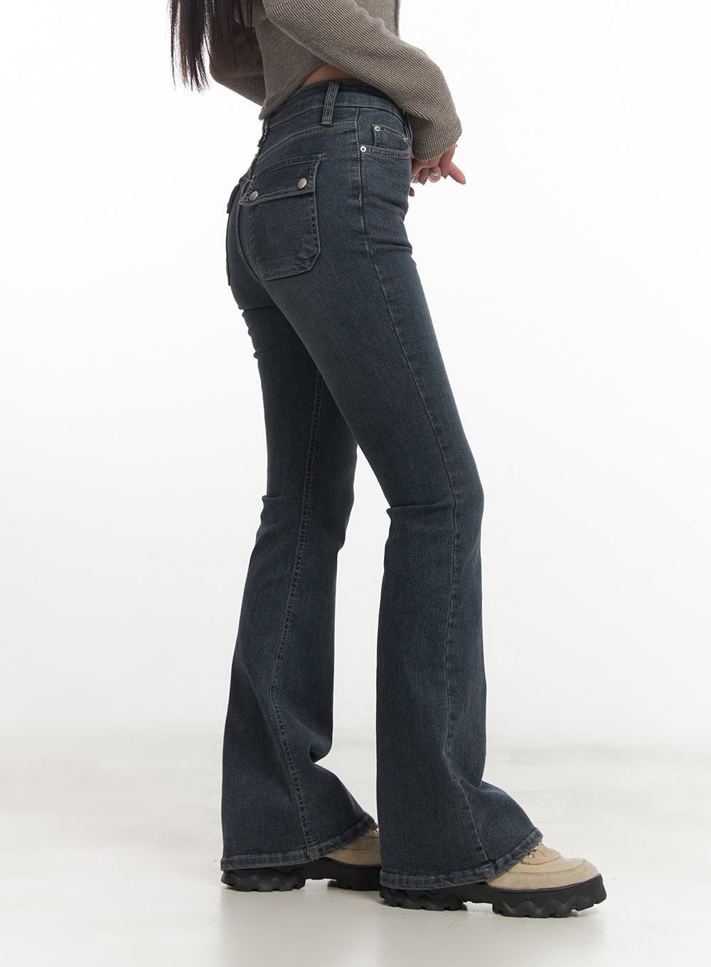 Lucienne Contour Flared Jeans CF524