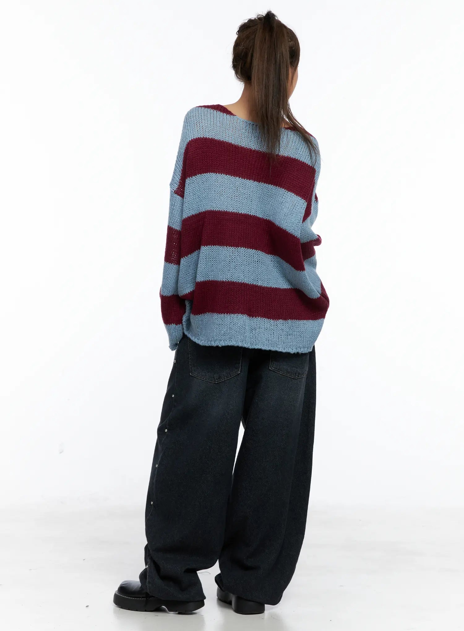 striped-lace-up-long-sleeve-knit-top-cs505