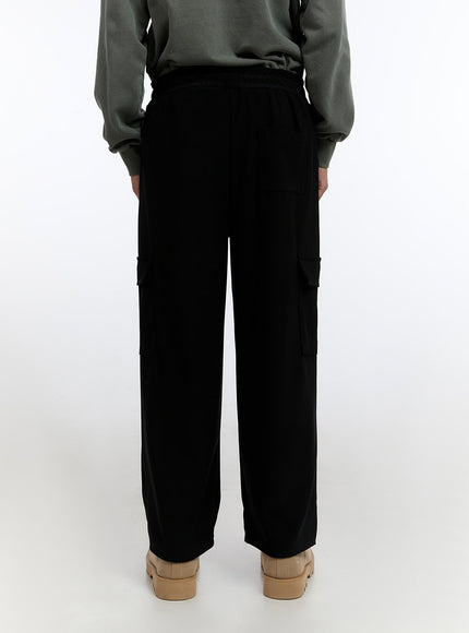 mens-wide-fit-cargo-pocket-pants-io428