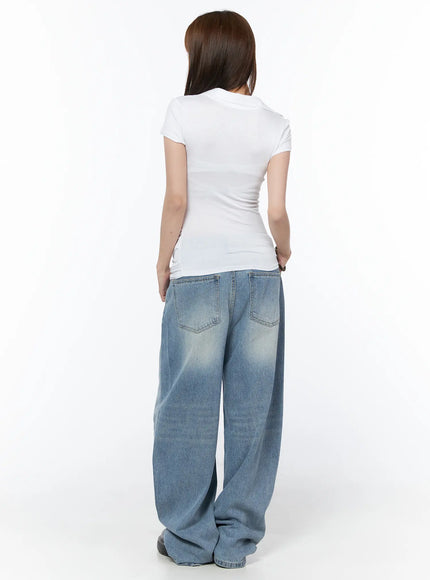 asymmetrical-snap-collar-shirred-tee-cy529