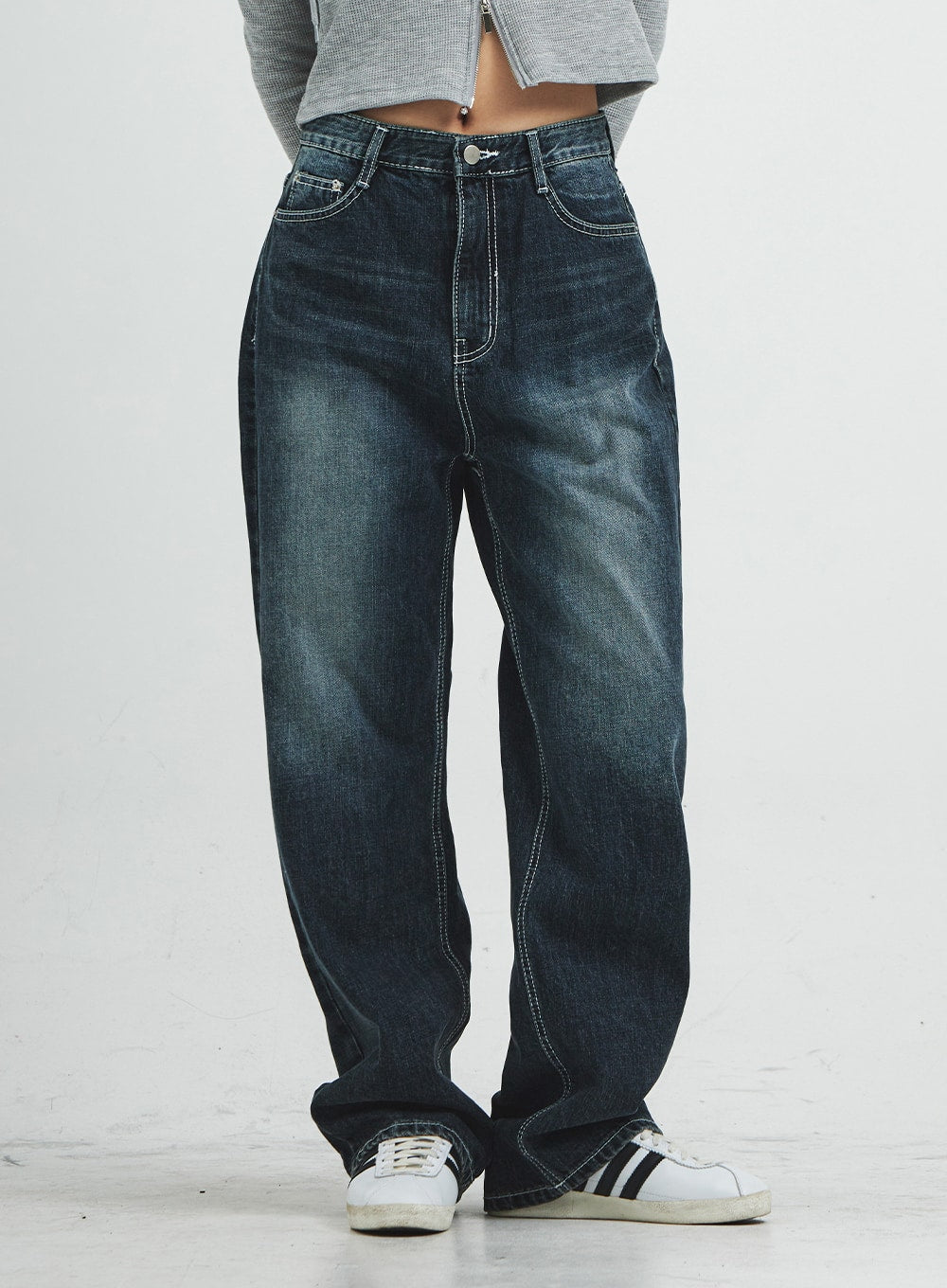 Washing Wide Jeans CS15