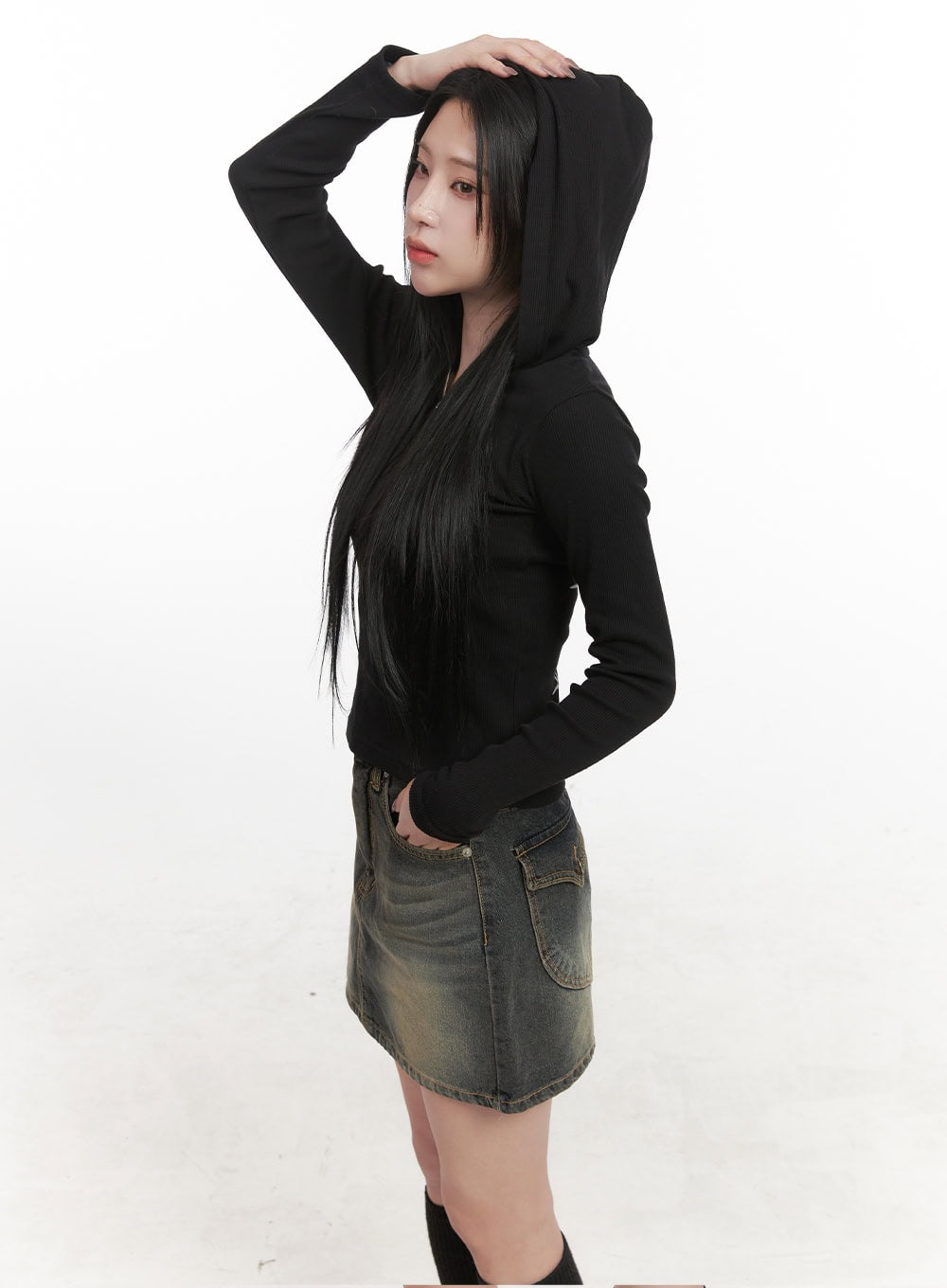 slim-fit-back-graphic-half-zip-hoodie-cj517