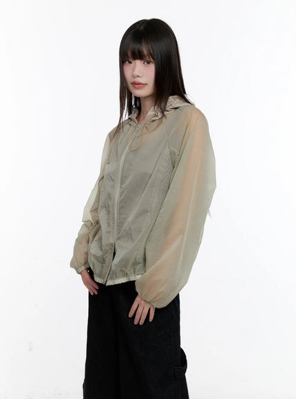 lightweight-hooded-windbreaker-cl504