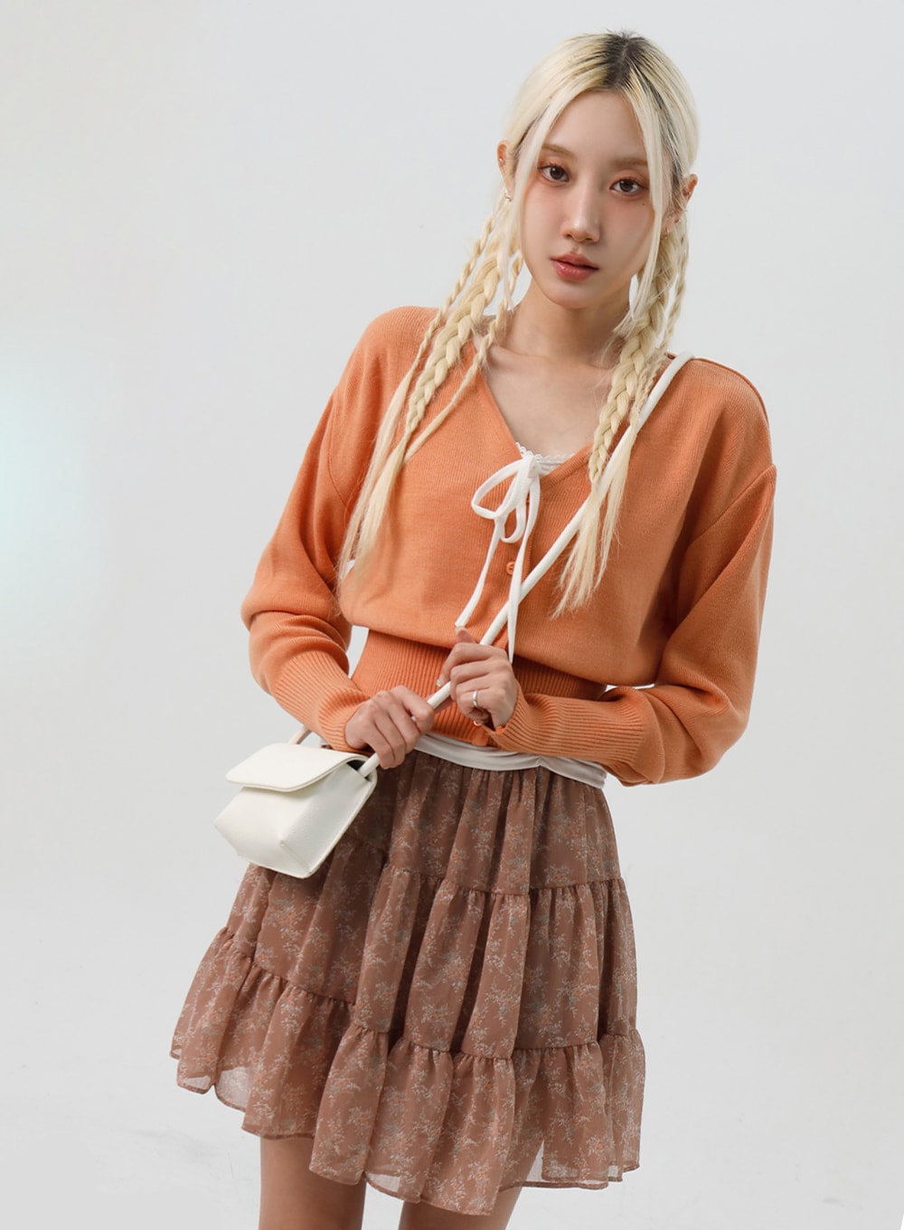 v-neck-cardigan-is312