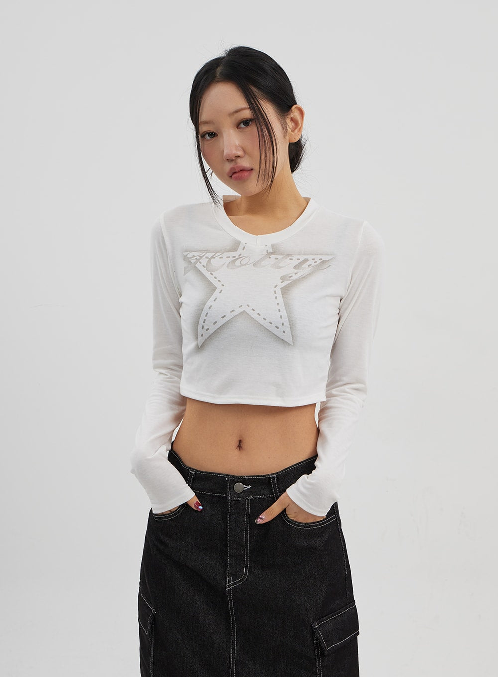 Star Long Sleeve Cropped Top CJ330