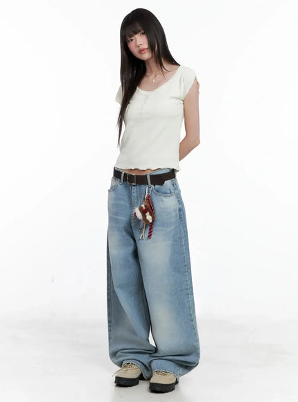 [ACC] Koway Cherry-Topped Cake Slice Keychain IG507