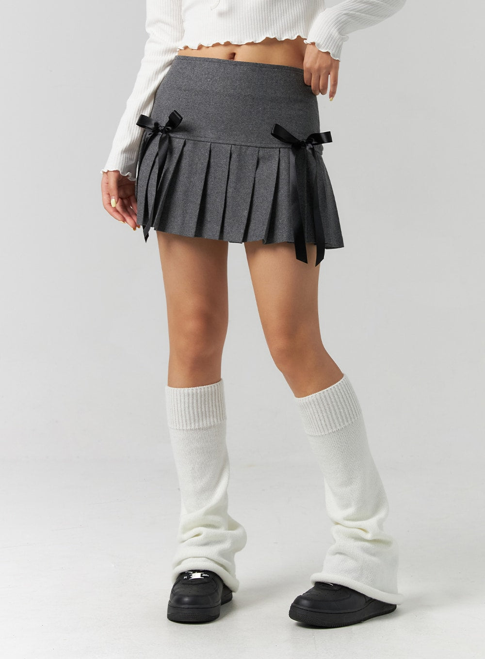 ribbon-pleated-mini-skirt-cs320
