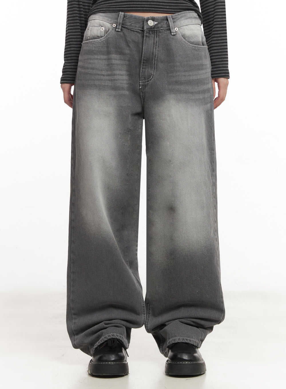 becca-washed-straight-leg-jeans-im524