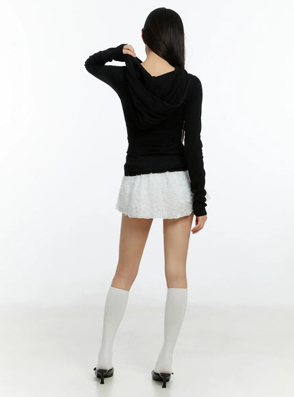 cut-out-hooded-long-sleeve-tee-cf510