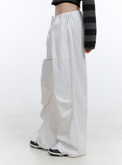 string-pocket-low-rise-wide-leg-pants-cg412