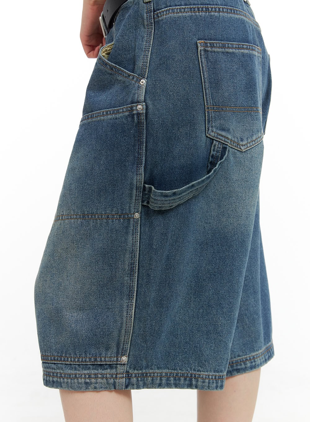 stud-washed-baggy-jorts-unisex-cg408