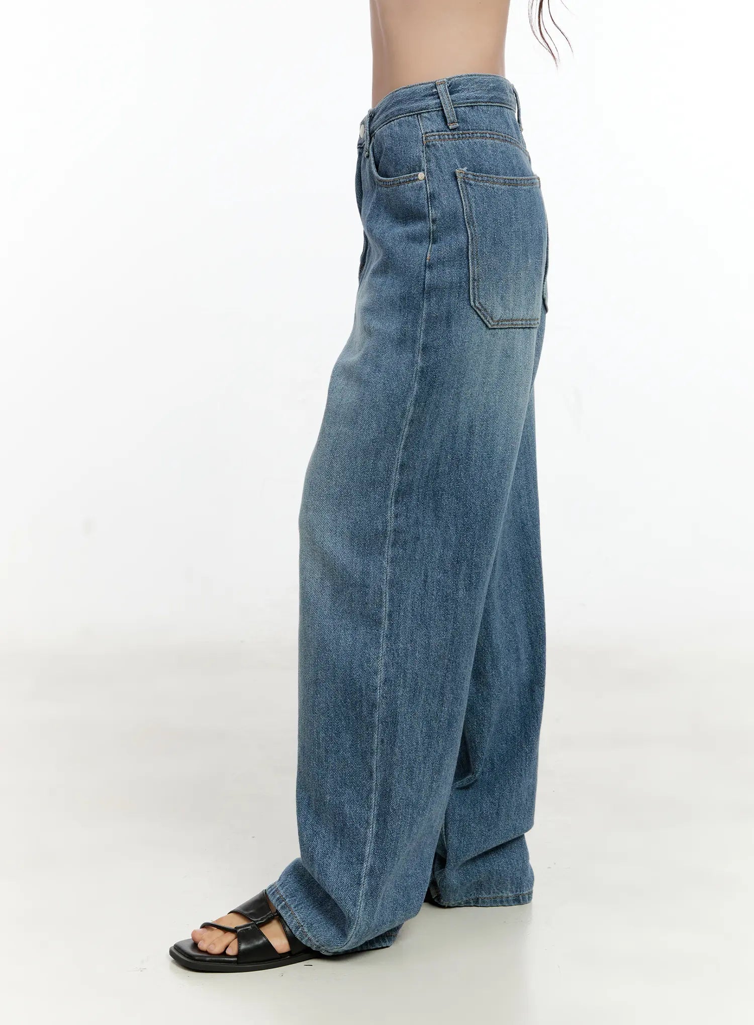 Doyeon Washed Wide-Leg Denim Jeans CG501