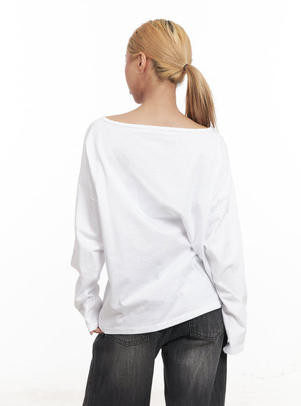 Graphic Oversized One-Shoulder Top CM505