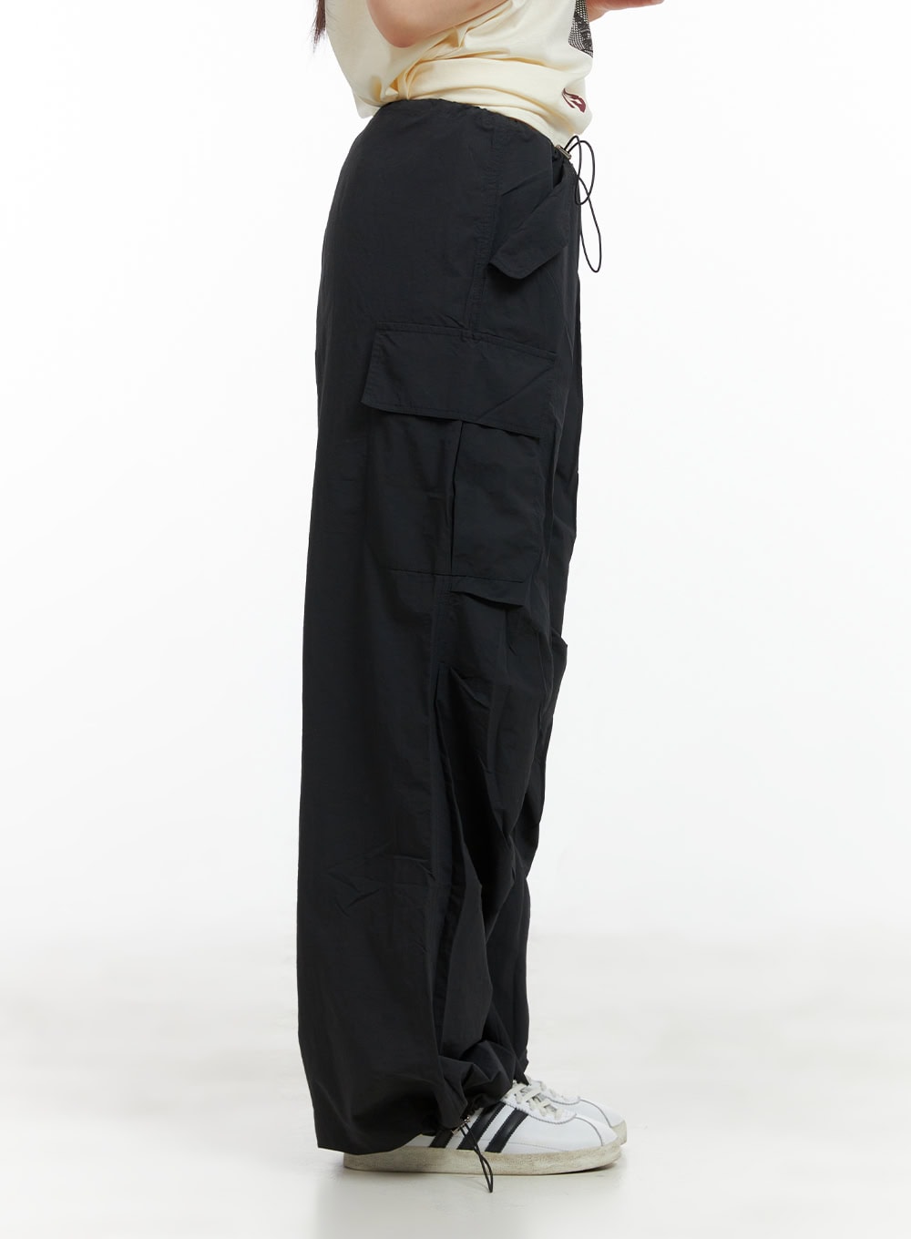 solid-cargo-chic-nylon-pants-cl422