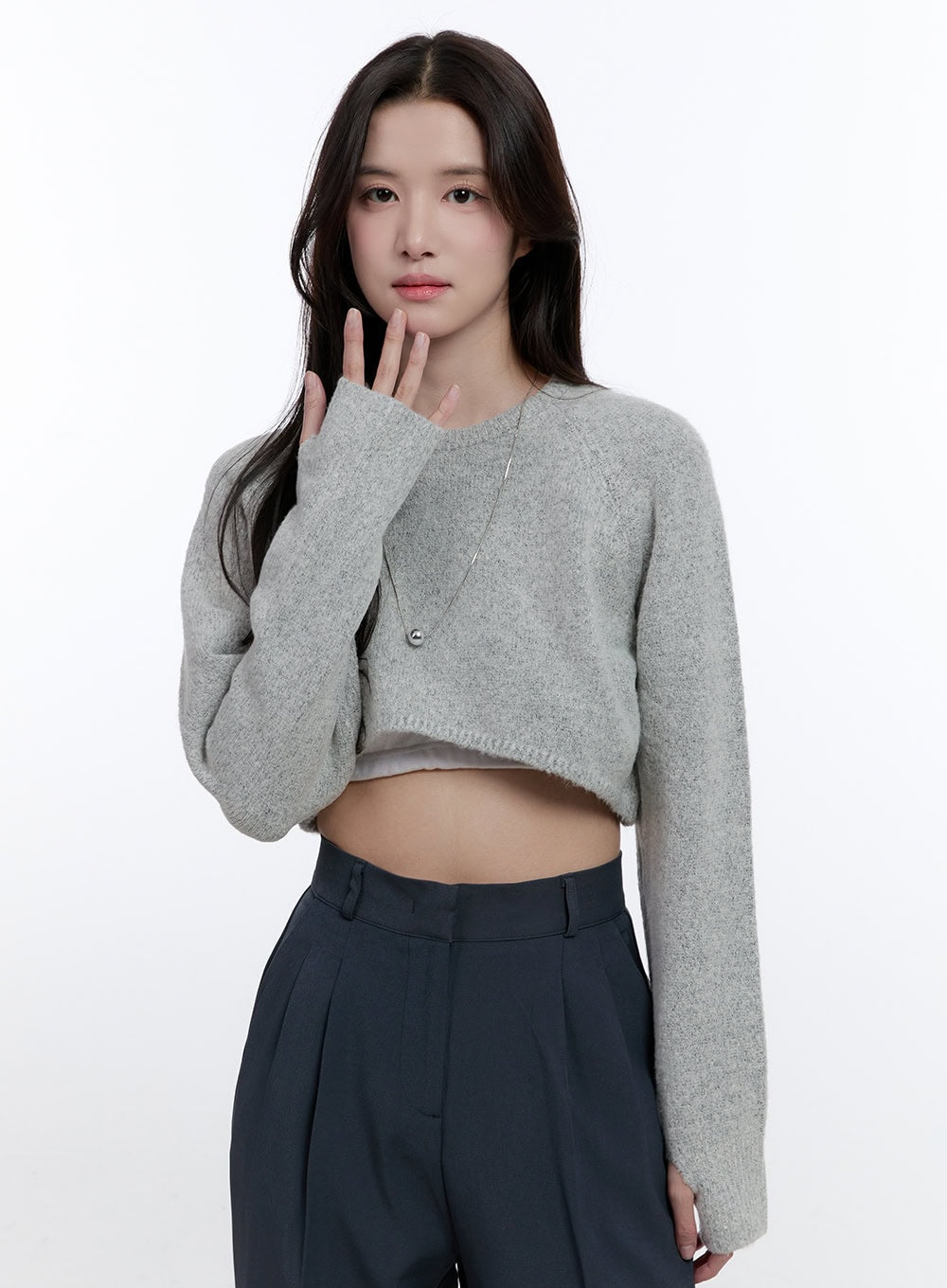 knit-cropped-sweater-on418