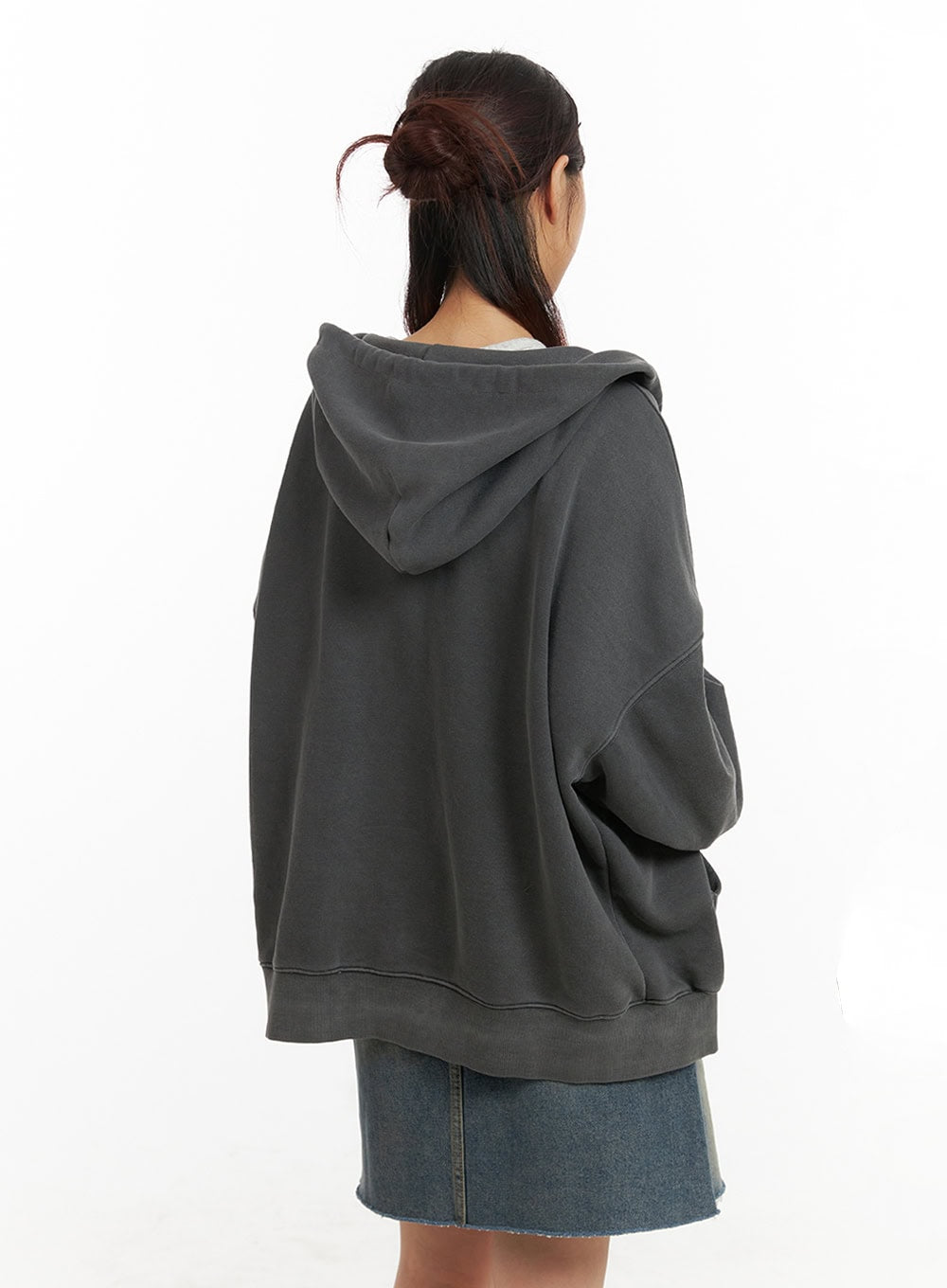 oversized-zip-up-hoodie-iy410