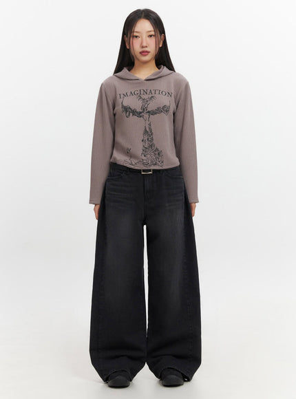 cozy-graphic-print-hooded-sweatshirt-if511