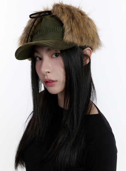 Faux Fur Detail Cap CJ522