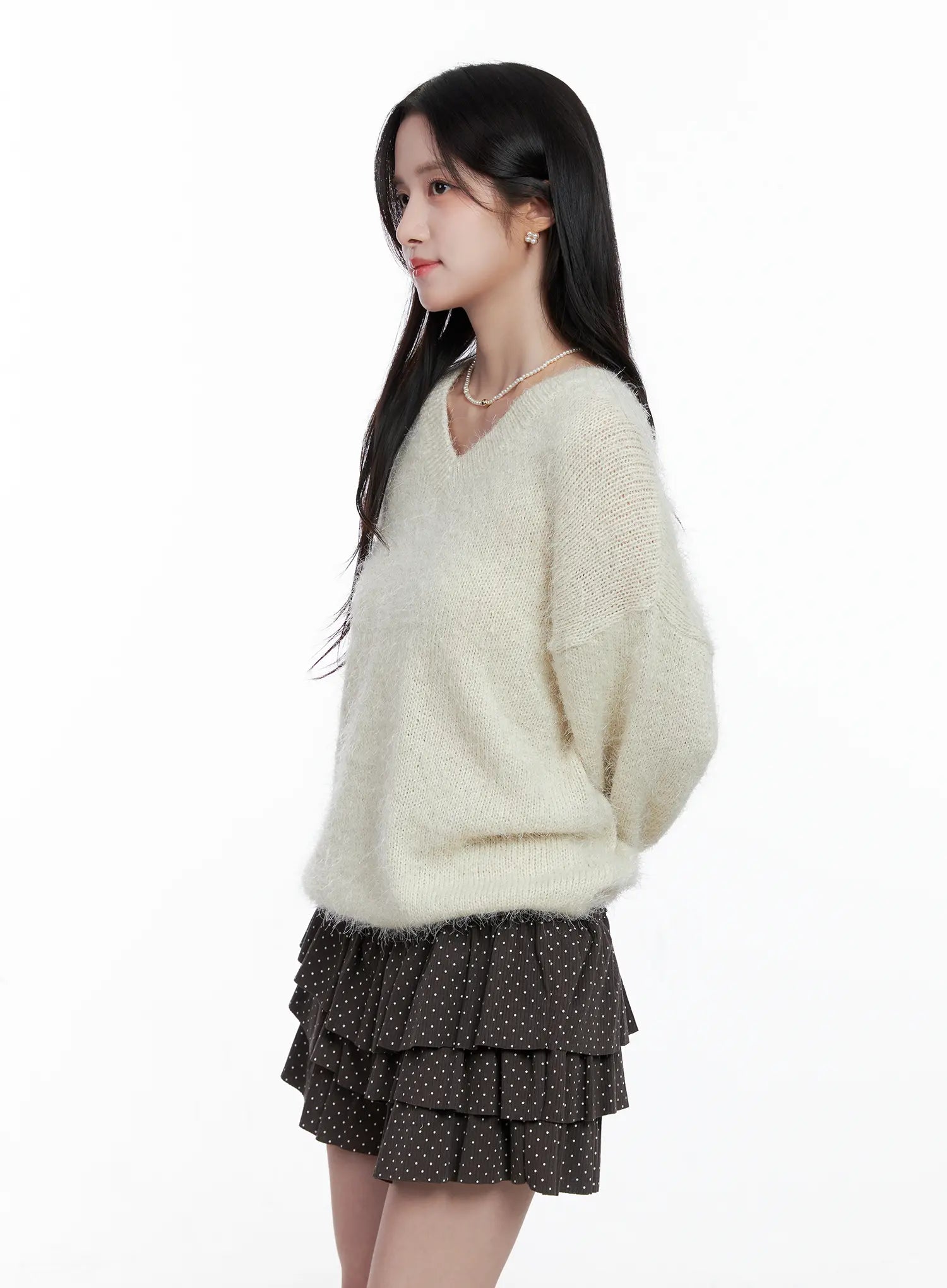 cozy-v-neck-sweater-cs519
