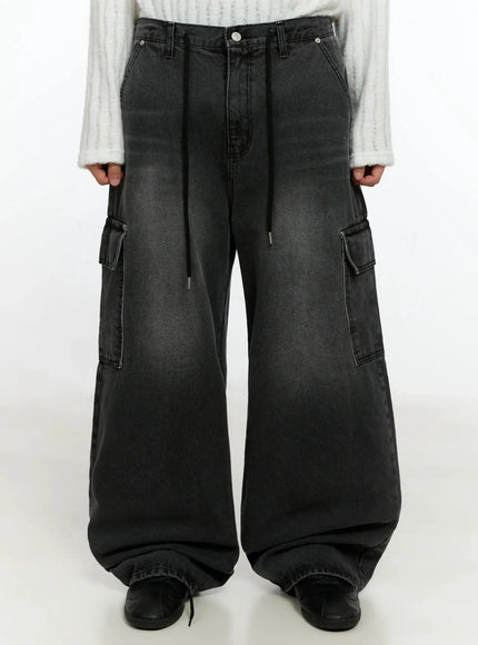 Men's Dark-Washed Cargo Wide Pants IN525