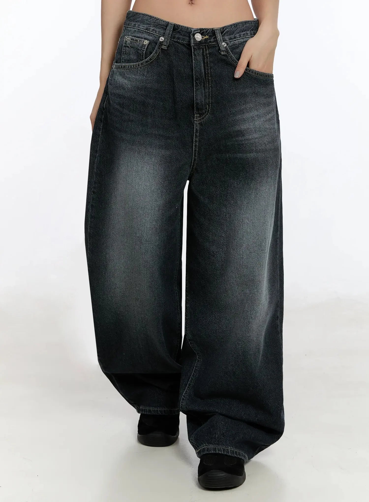 naeu-dark-washed-wide-jeans-im509