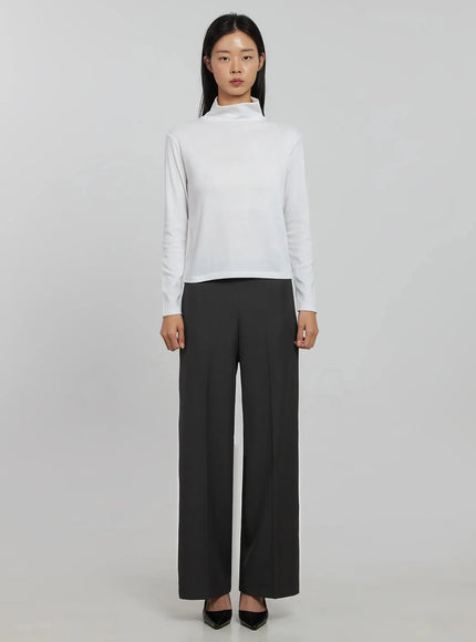 basic-turtleneck-top-ij508