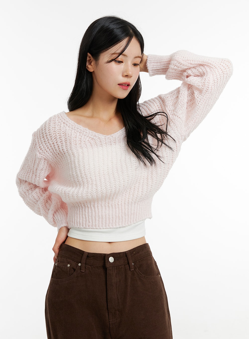 v-neck-crop-open-body-sweater-on320