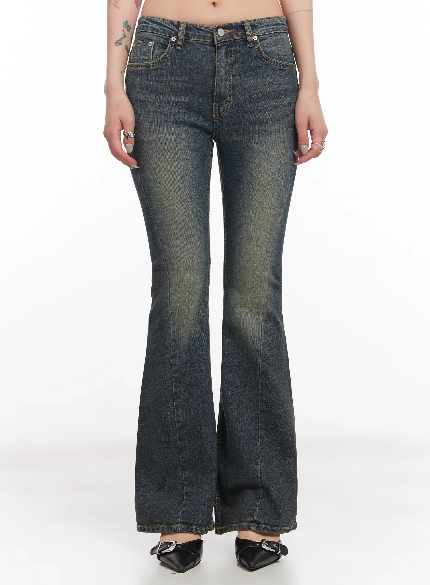 asa-flared-seamline-denim-pants-ic503