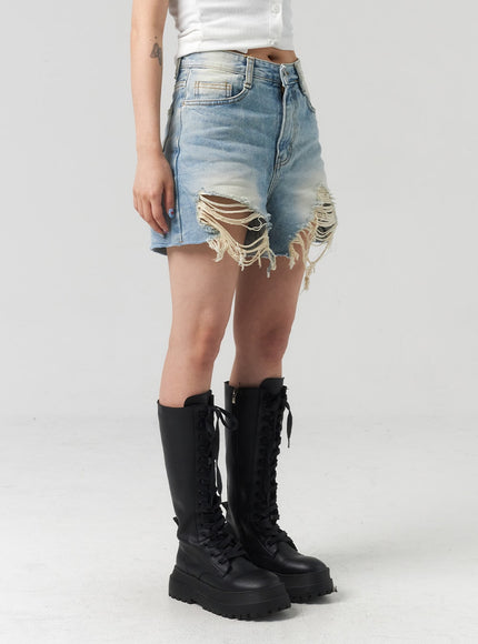 light-ripped-denim-shorts-cl318