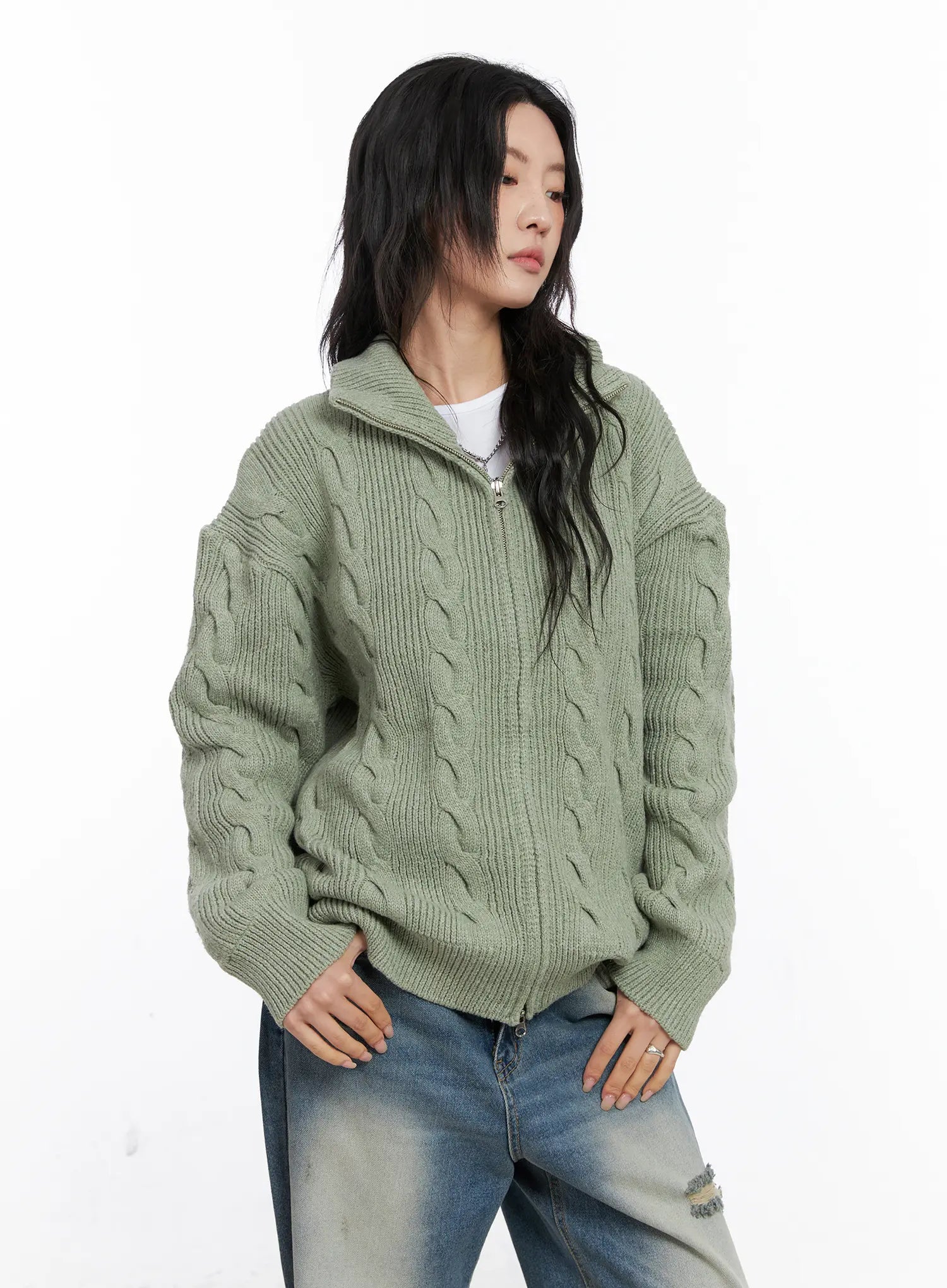 oversized-cable-knit-zip-up-sweater-co508