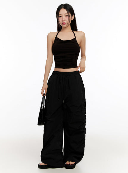 draped-halter-crop-top-iu509