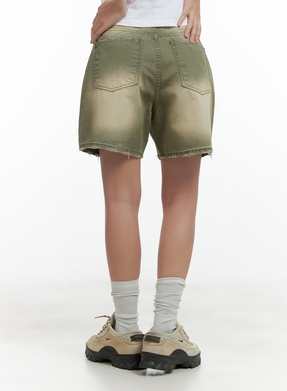 distressed-washed-shorts-cl417