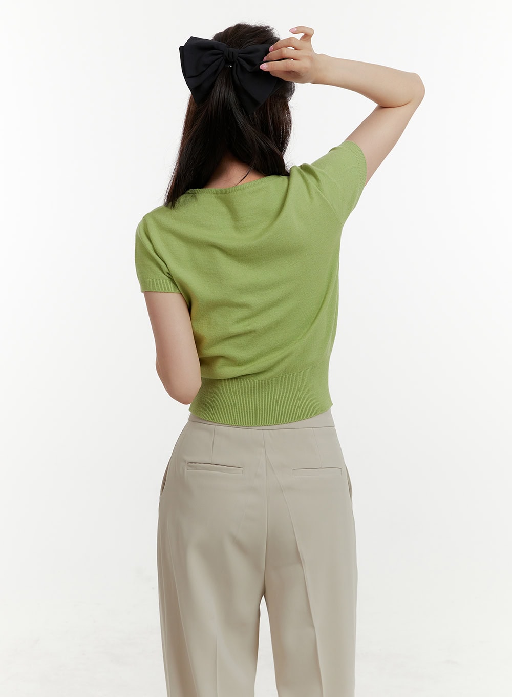 unbalanced-buttoned-crop-knit-tee-oy409