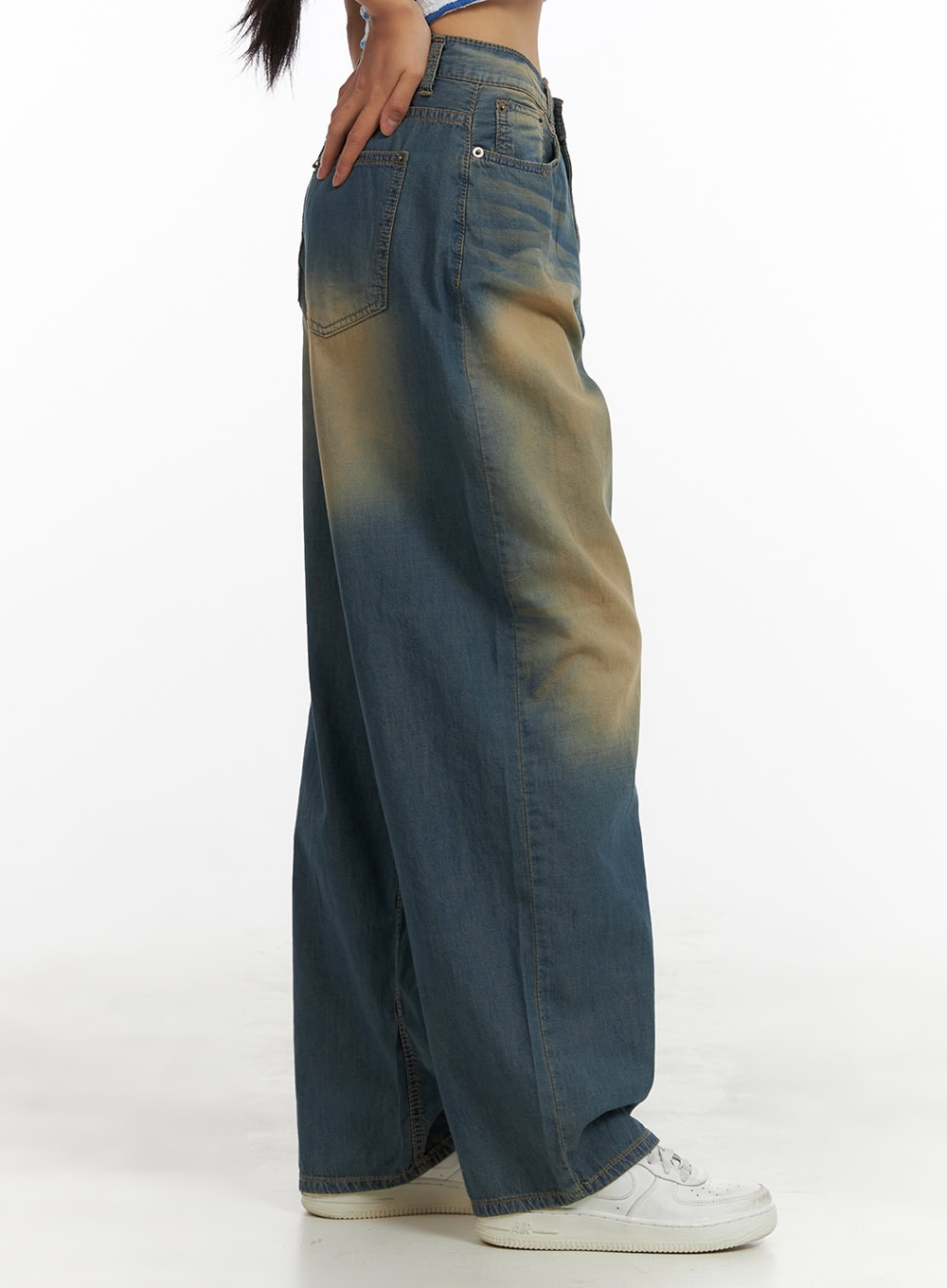 wide-washed-jeans-cu414