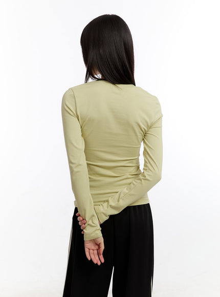 Graphic Slim-Fit Long-Sleeve Top CA509