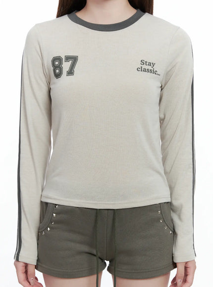 Retro Style Long-Sleeve Top CS501