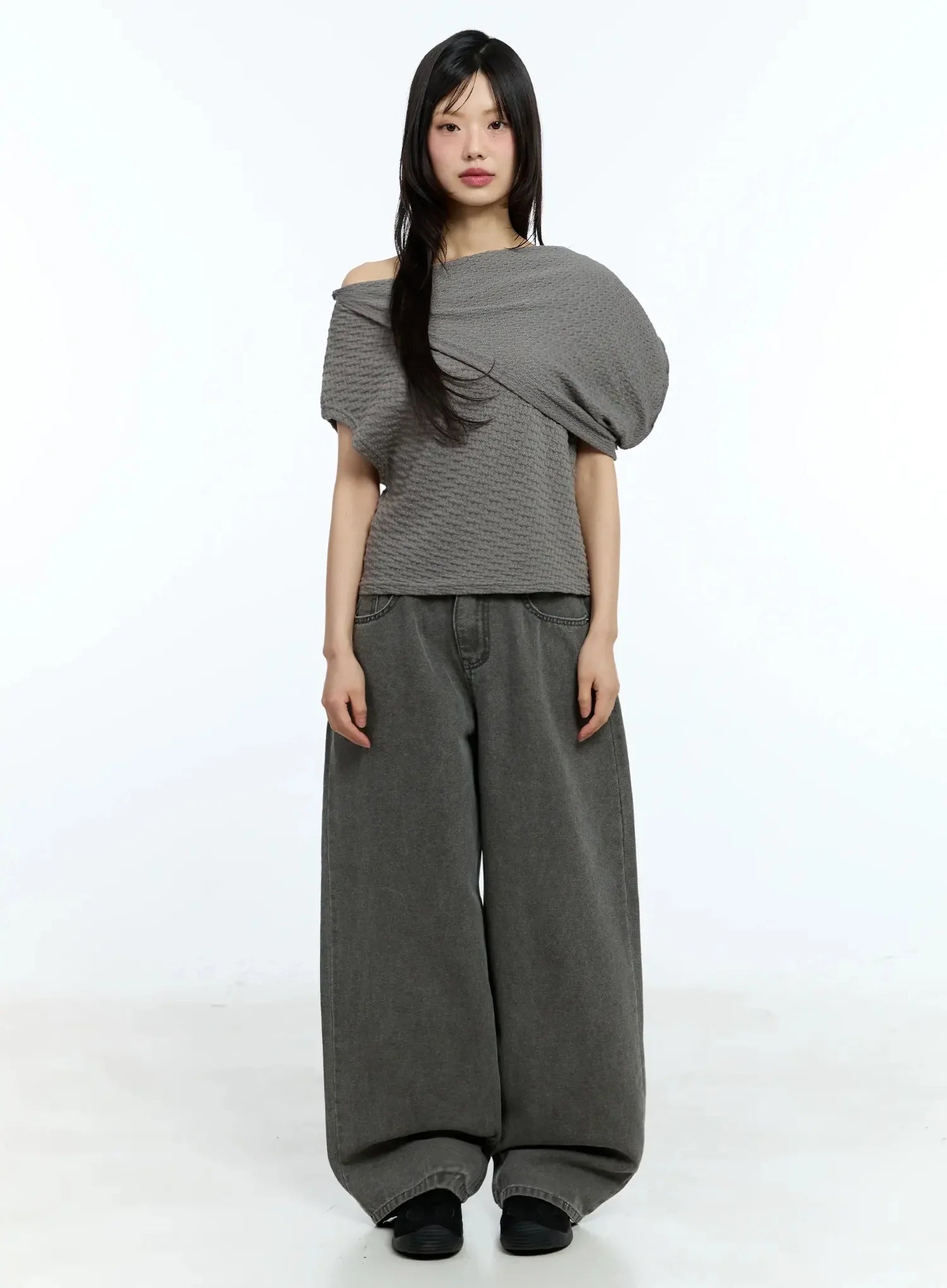 asymmetric-one-shoulder-loose-fit-top-iu525