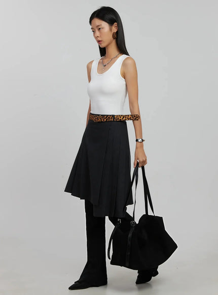 Classic Square Pendant Watch IJ509