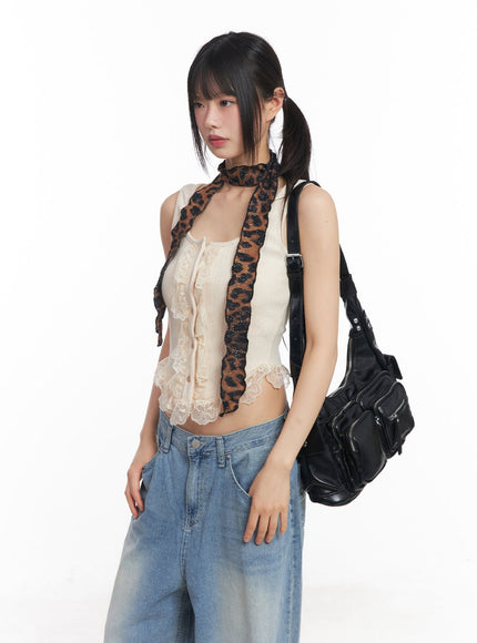 lace-buttoned-crop-tank-top-cy512