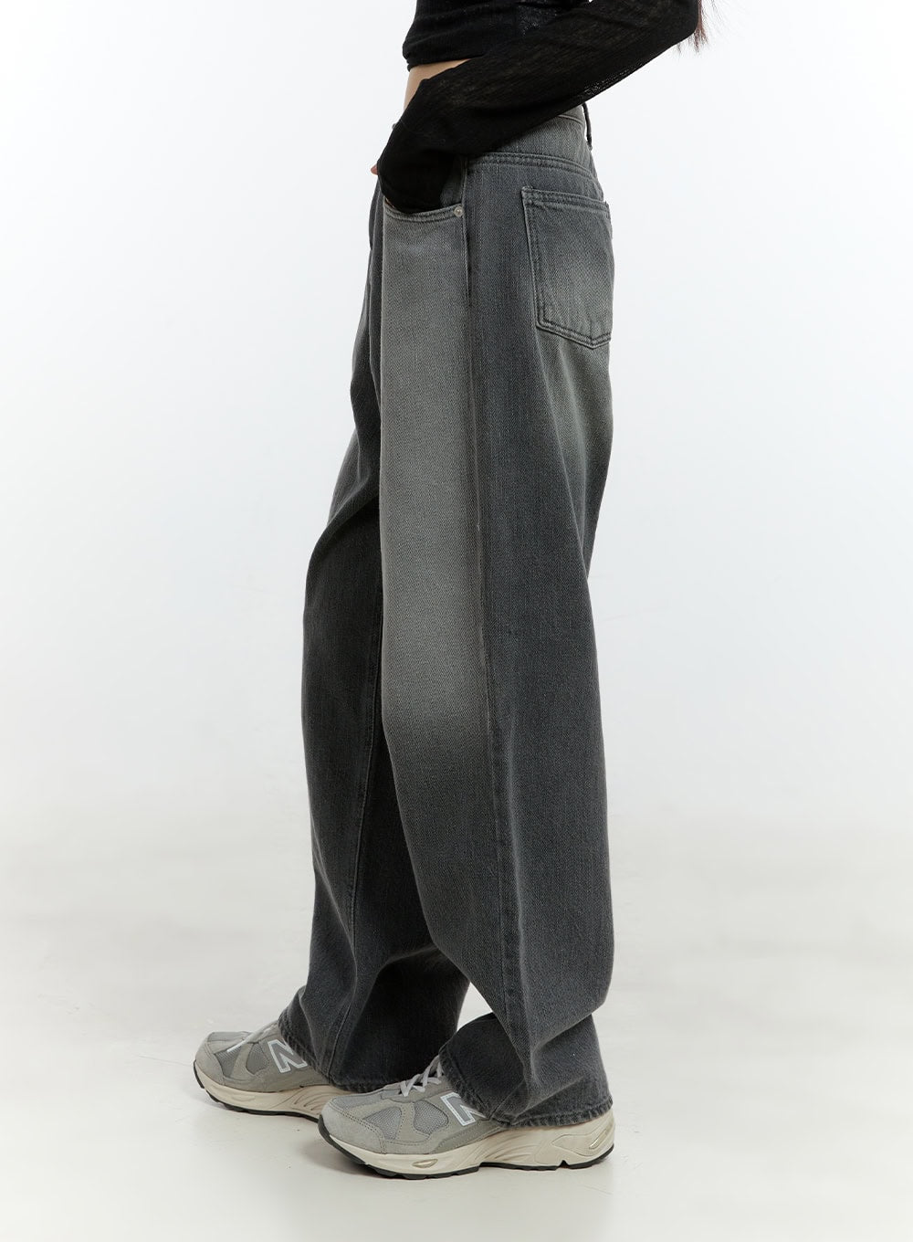 genesis-washed-wide-leg-jeans-cf507