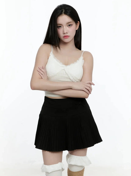 lace-trim-sleeveless-top-io527