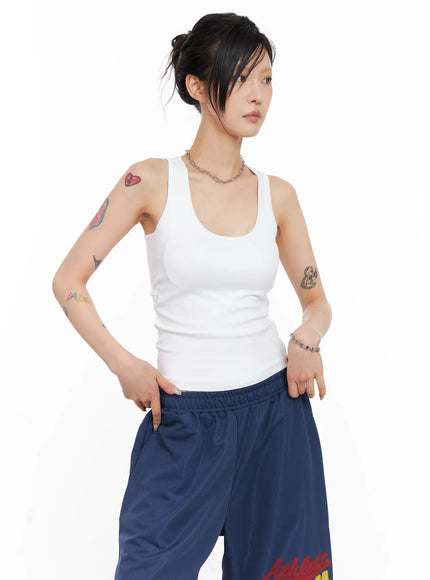 back-slit-tank-top-cl528 / White