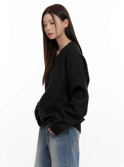 oversized-v-neck-sweater-on422